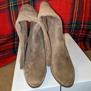 Dolce Vita suede boots